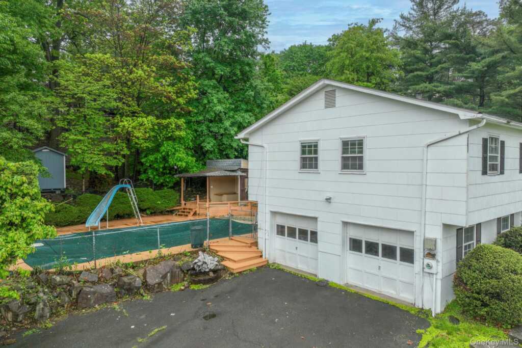 1 Delaware Drive, Nyack, NY 10960 - Photo 22 of 50