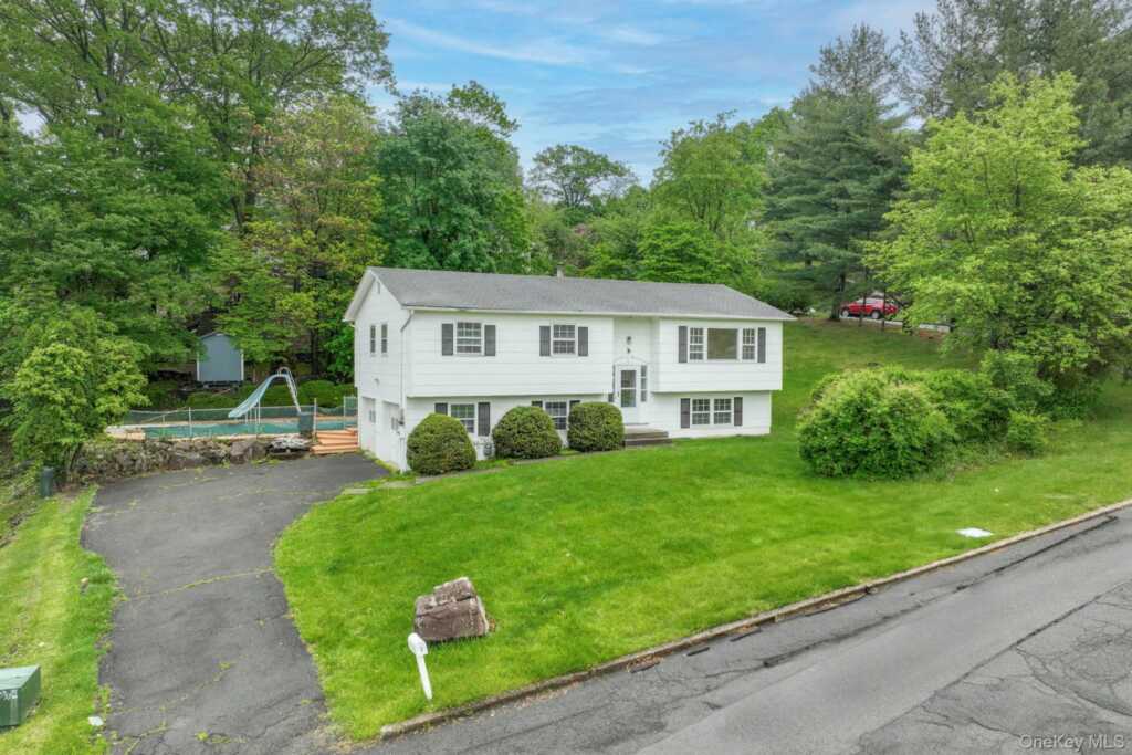 1 Delaware Drive, Nyack, NY 10960 - Photo 33 of 50