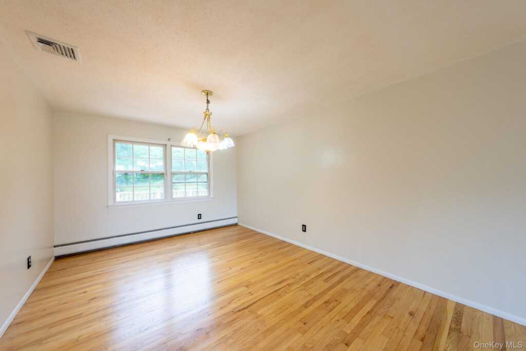1 Delaware Drive, Nyack, NY 10960 - Photo 8 of 50