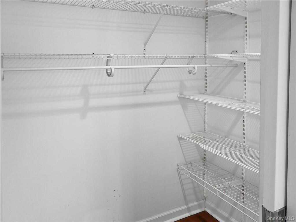 4 Martine Avenue, Unit #617, White Plains, NY 10606 - Photo 12 of 32