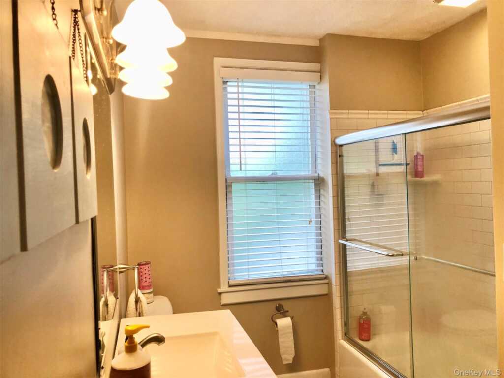 43 Treno Street, New Rochelle, NY 10801 - Photo 6 of 6