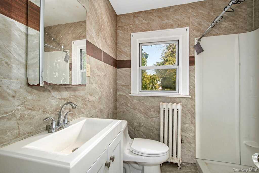 232 Chatterton Parkway, White Plains, NY 10606 - Photo 12 of 21