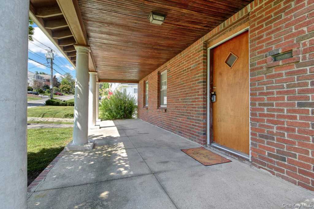 232 Chatterton Parkway, White Plains, NY 10606 - Photo 18 of 21