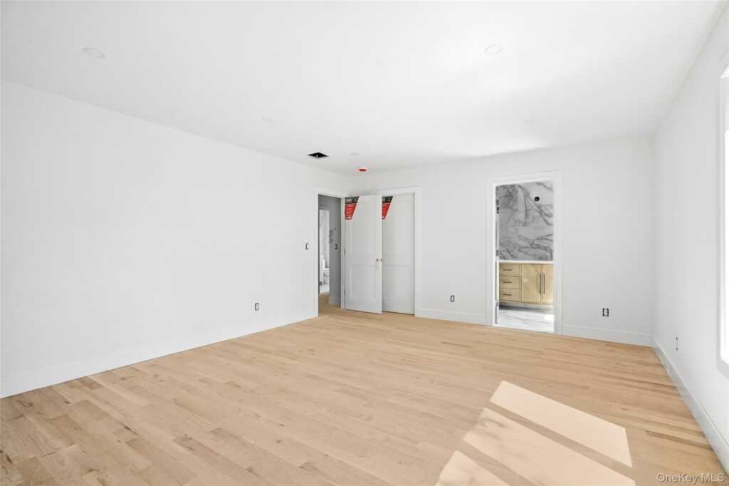 64 1/2 Exchange Place, Rye, NY 10573 - Photo 12 of 38