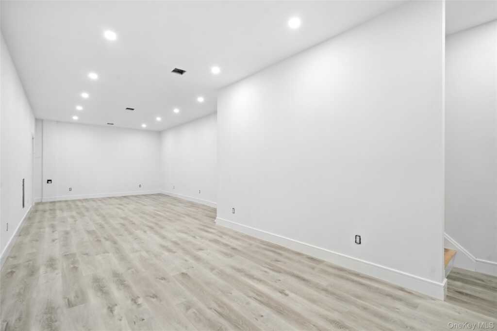 64 1/2 Exchange Place, Rye, NY 10573 - Photo 22 of 38