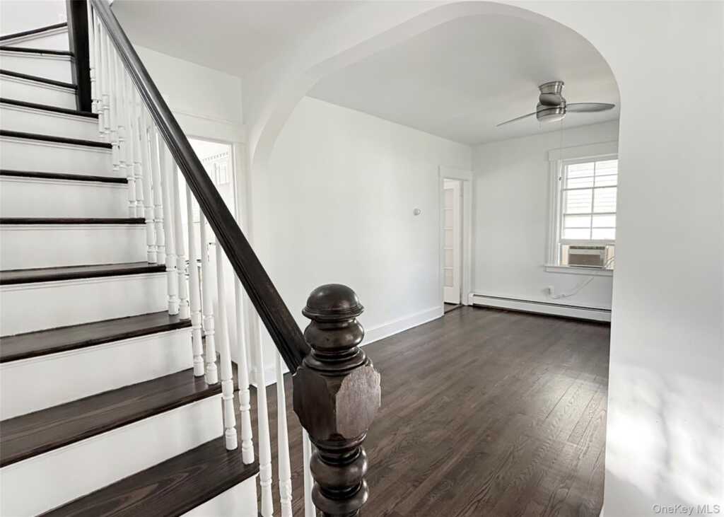38 Riverdale Avenue, Rye, NY 10573 - Photo 4 of 28