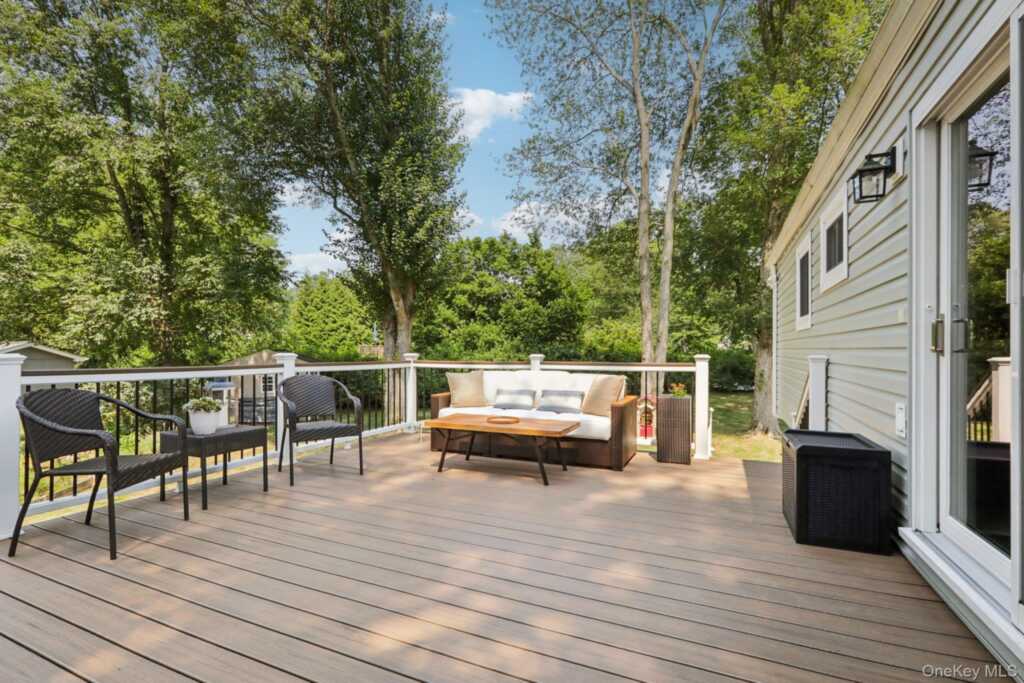 961 Tilton Road, Valley Cottage, NY 10989 - Photo 36 of 41