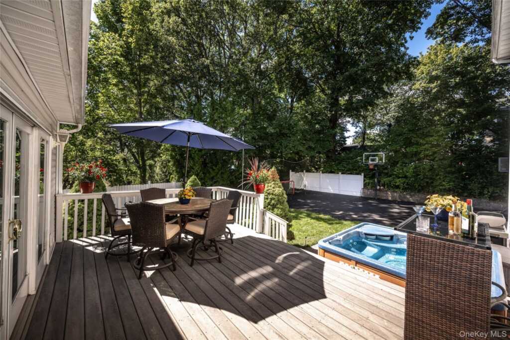 26 George Avenue, Pearl River, NY 10965 - Photo 30 of 40