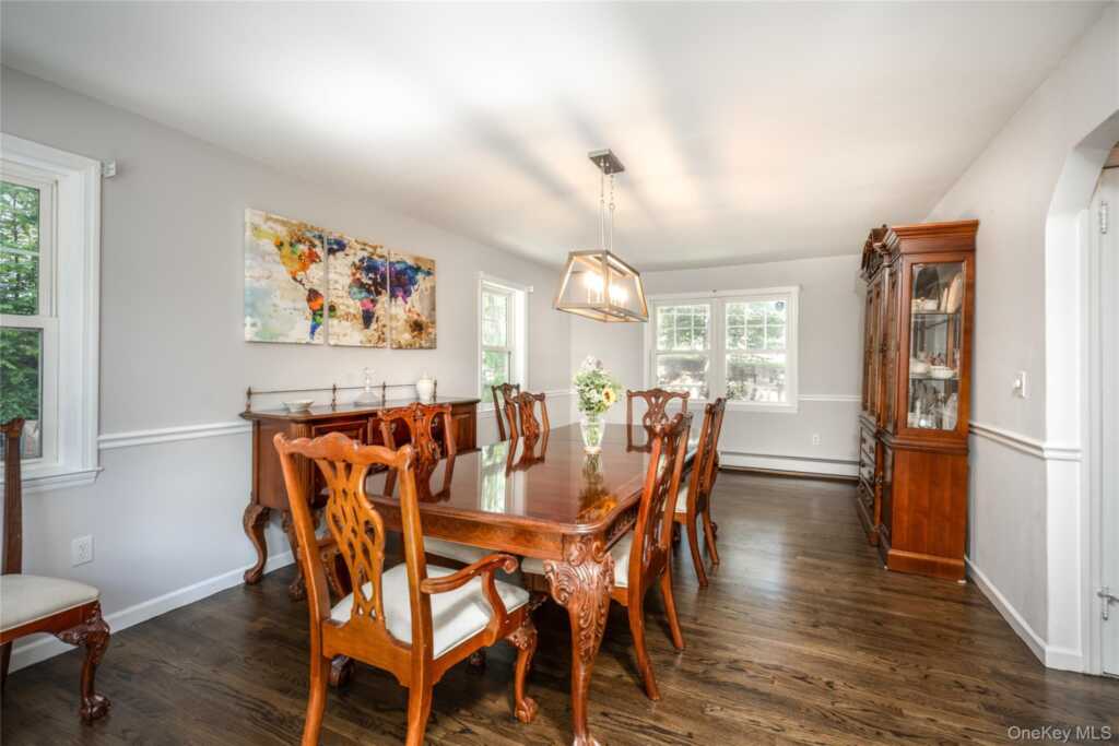 26 George Avenue, Pearl River, NY 10965 - Photo 6 of 40