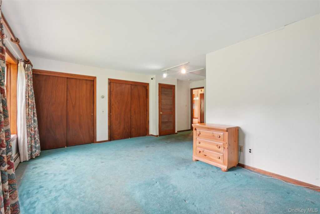 415 Phillips Hill Road, New City, NY 10956 - Photo 24 of 50