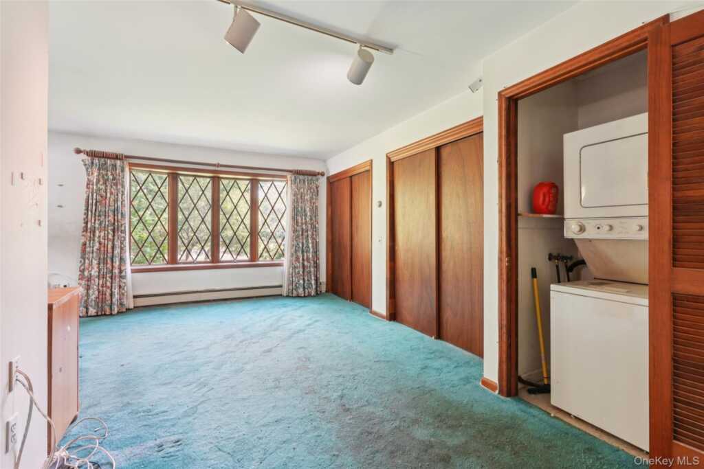 415 Phillips Hill Road, New City, NY 10956 - Photo 27 of 50