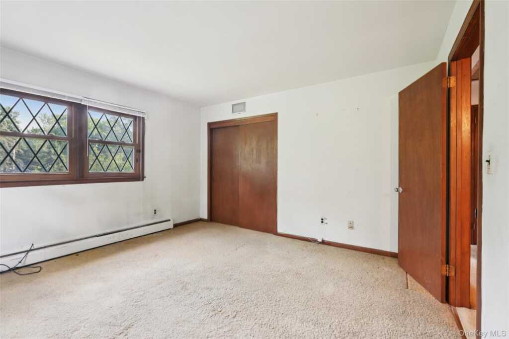 415 Phillips Hill Road, New City, NY 10956 - Photo 34 of 50