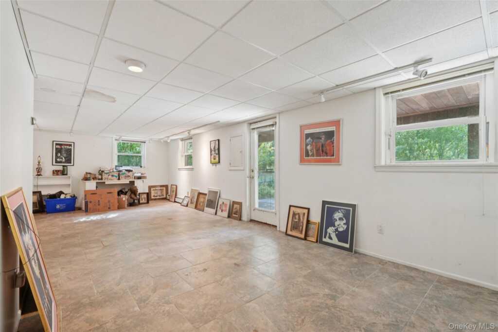 415 Phillips Hill Road, New City, NY 10956 - Photo 40 of 50