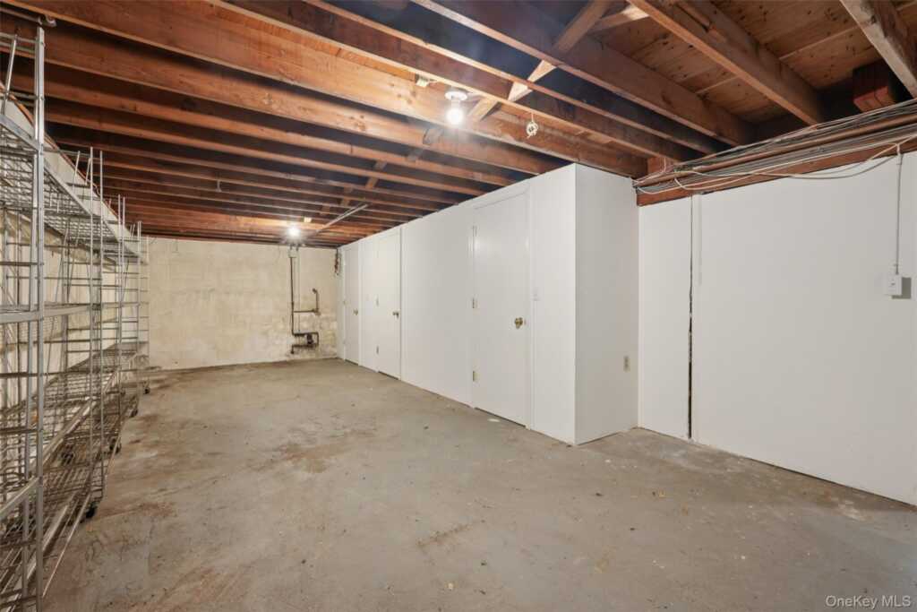 415 Phillips Hill Road, New City, NY 10956 - Photo 42 of 50