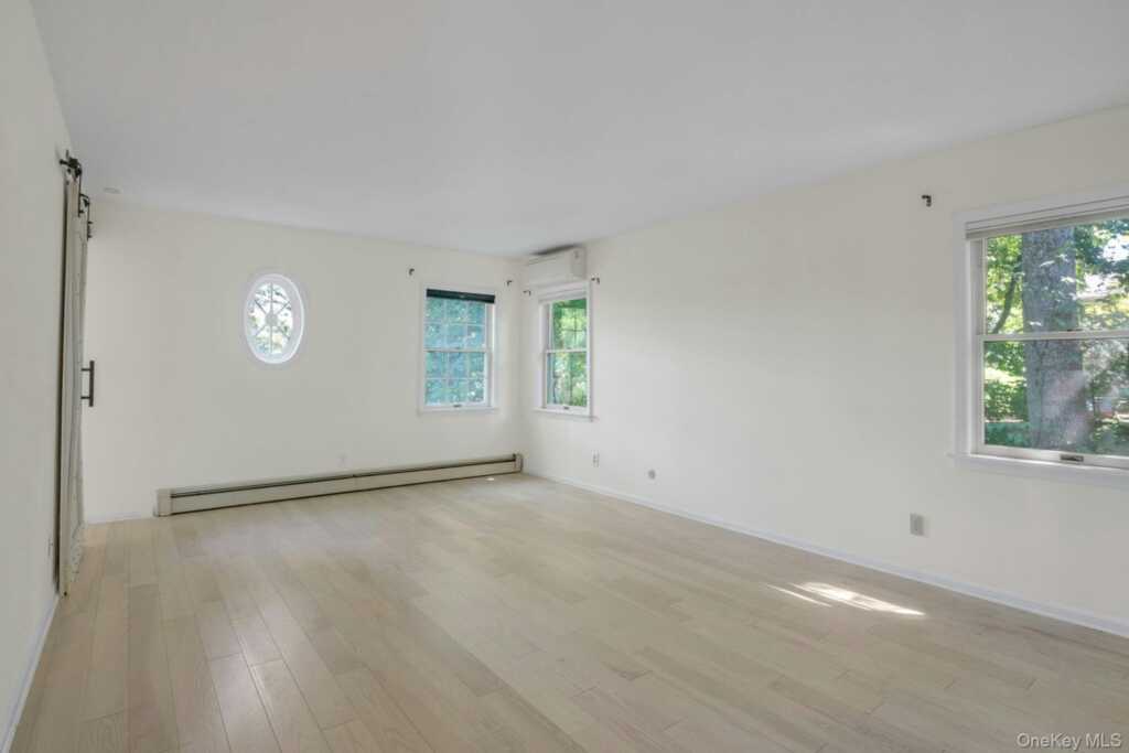 75 Woodcrest Avenue, White Plains, NY 10604 - Photo 15 of 33