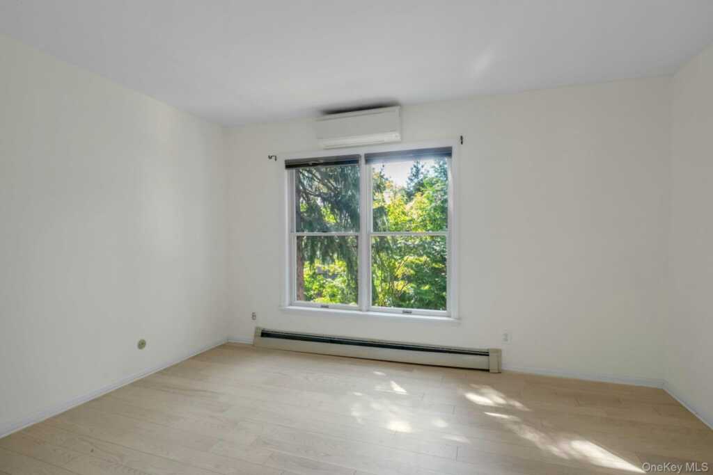 75 Woodcrest Avenue, White Plains, NY 10604 - Photo 22 of 33