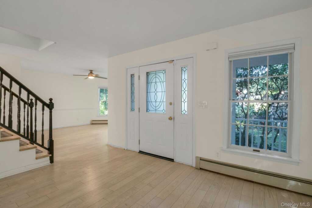 75 Woodcrest Avenue, White Plains, NY 10604 - Photo 7 of 33
