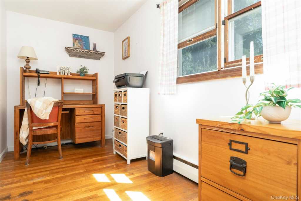 5 Bellows Lane, New City, NY 10956 - Photo 11 of 22