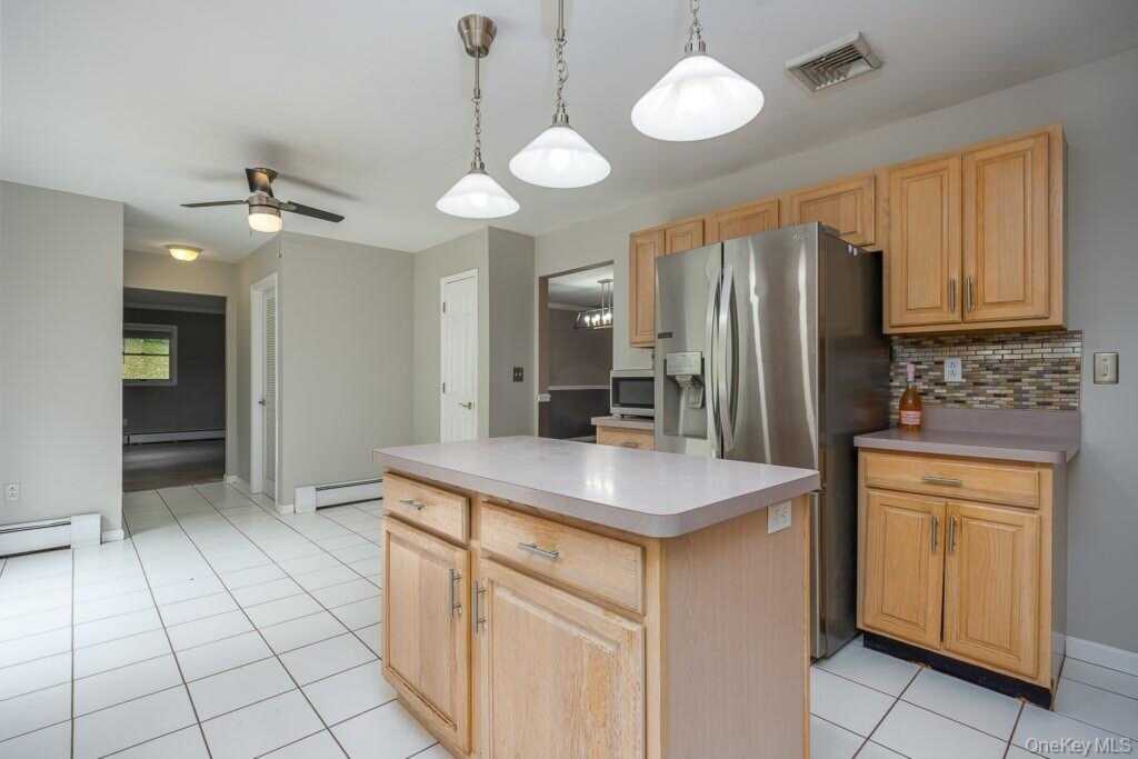 5 Sherwood Farms Court, Stony Point, NY 10980 - Photo 11 of 34