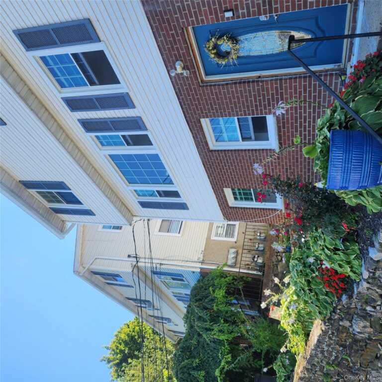 34 Ashland Street, Unit #Left, New Rochelle, NY 10801