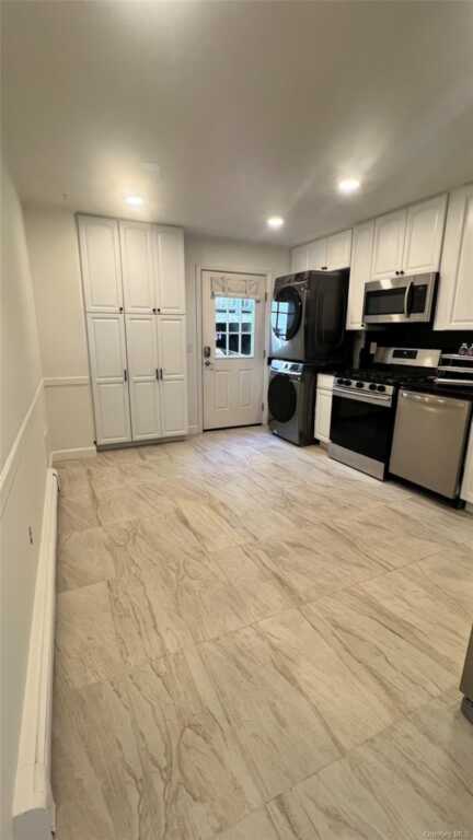 34 Ashland Street, Unit #Left, New Rochelle, NY 10801 - Photo 15 of 17
