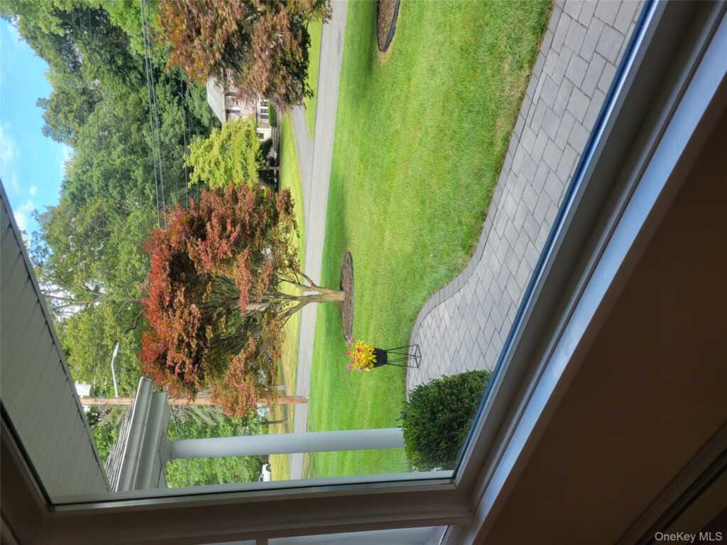 15 Beech Street, Nanuet, NY 10954 - Photo 7 of 14