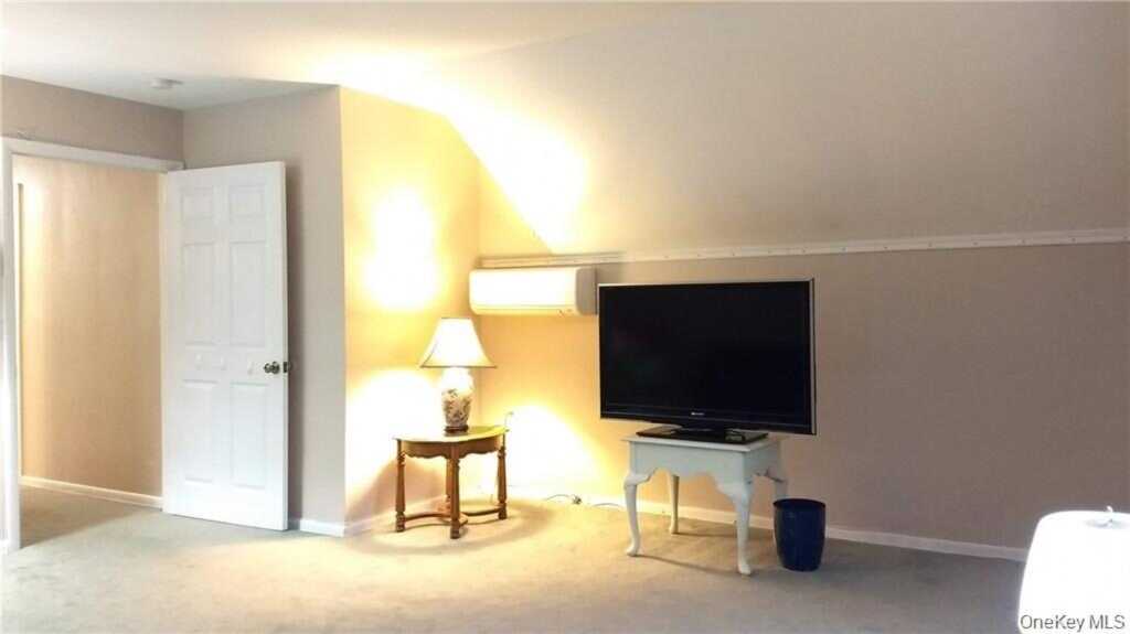 169 Old Mamaroneck Road, Unit ##2, White Plains, NY 10605 - Photo 10 of 24