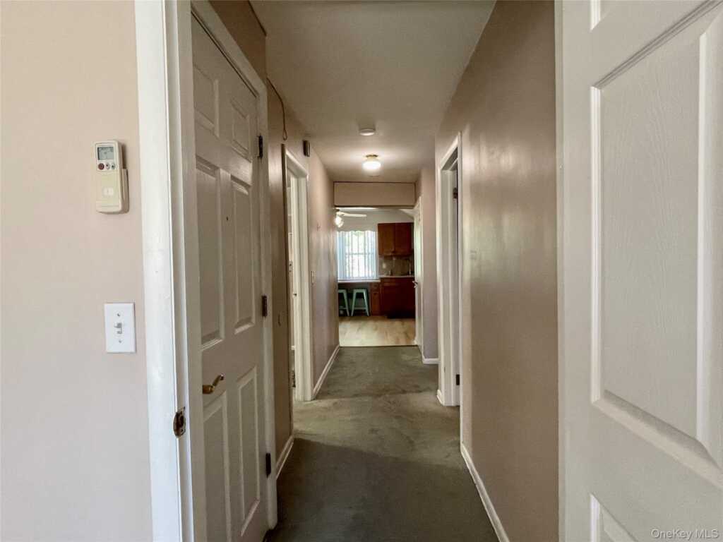 169 Old Mamaroneck Road, Unit ##2, White Plains, NY 10605 - Photo 13 of 24
