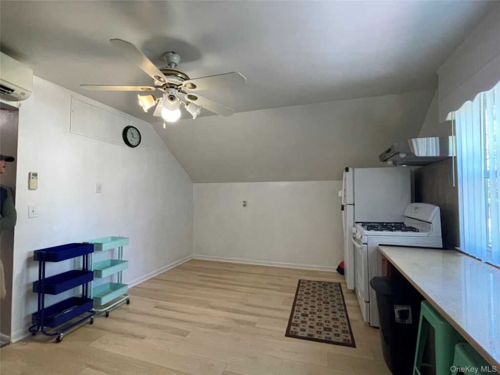 169 Old Mamaroneck Road, Unit ##2, White Plains, NY 10605 - Photo 6 of 24
