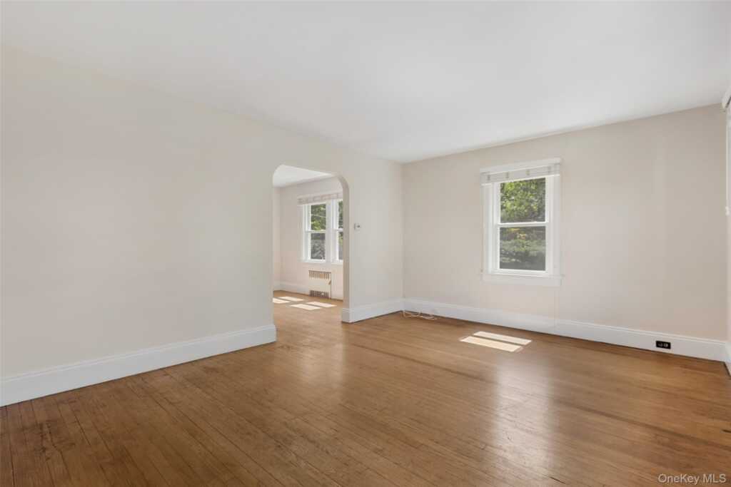 23 Prospect Place, Suffern, NY 10901 - Photo 12 of 36