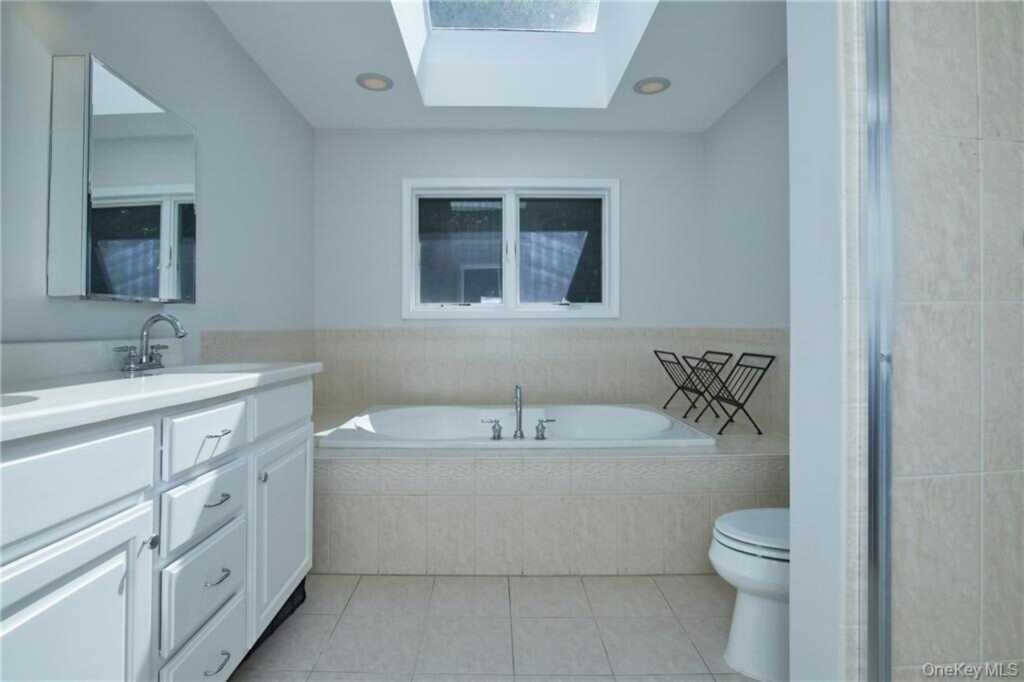 113 Carlton Road, Suffern, NY 10901 - Photo 18 of 26