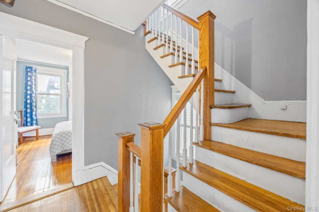 56 Woodbury Street, New Rochelle, NY 10805 - Photo 20 of 37