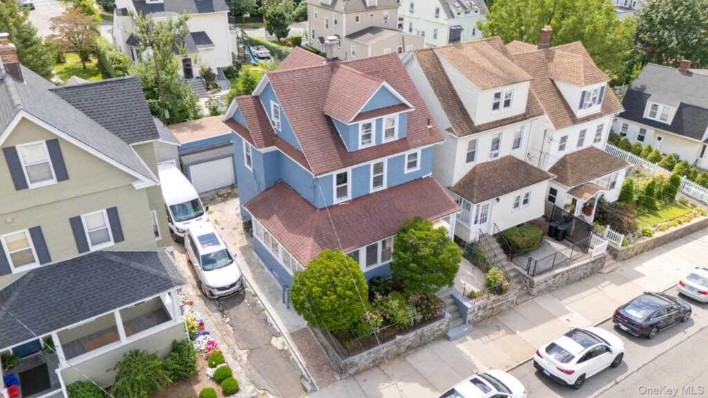 56 Woodbury Street, New Rochelle, NY 10805 - Photo 28 of 37