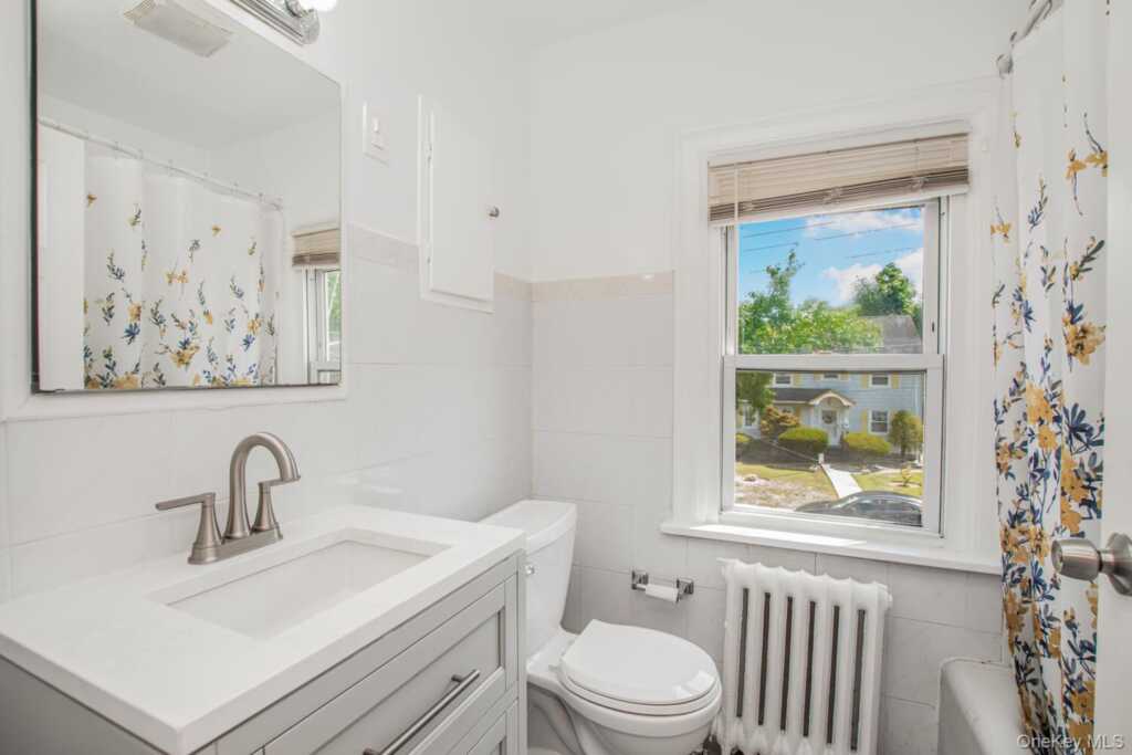 44 Kress Avenue, Unit #2, New Rochelle, NY 10801 - Photo 5 of 17