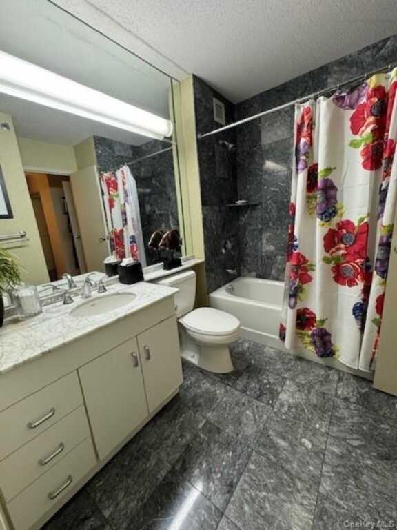 4 Martine Avenue, Unit #1402, White Plains, NY 10606 - Photo 17 of 27