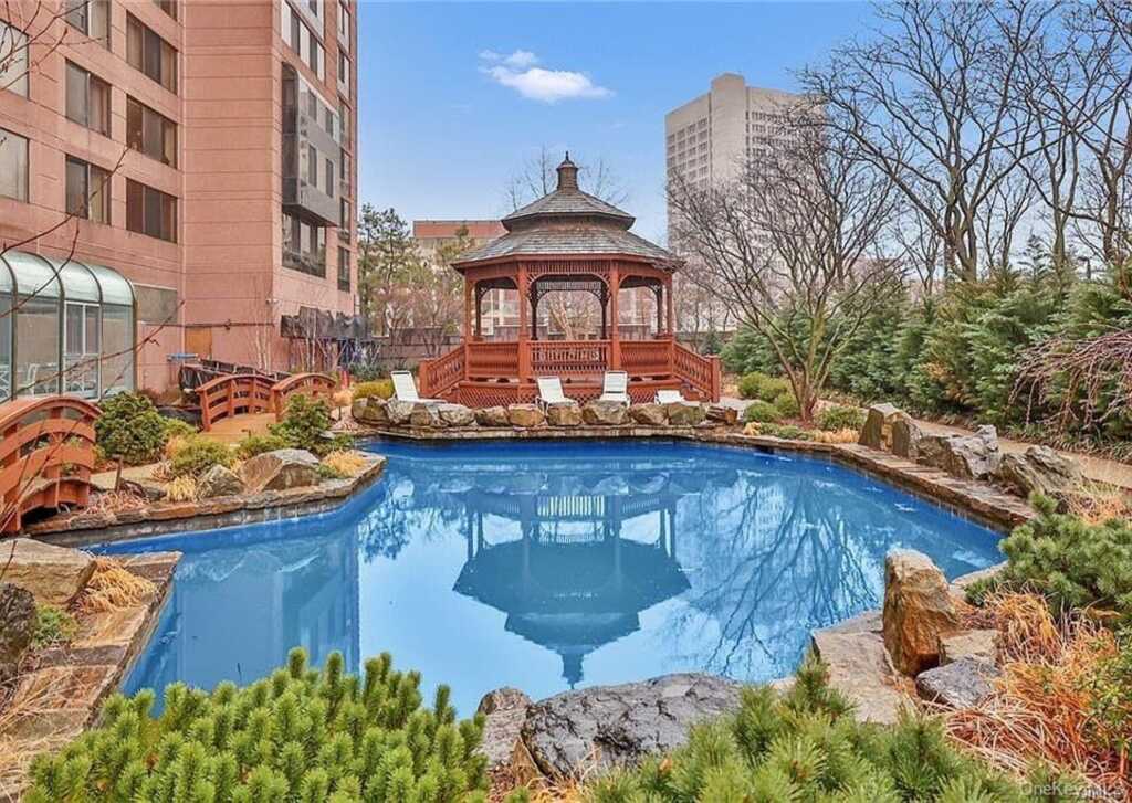 4 Martine Avenue, Unit #1402, White Plains, NY 10606 - Photo 23 of 27