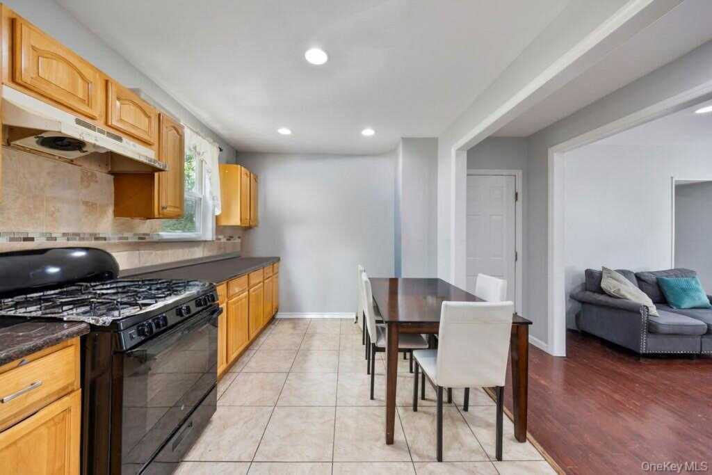 53 Brookside Avenue, Nyack, NY 10960 - Photo 23 of 44
