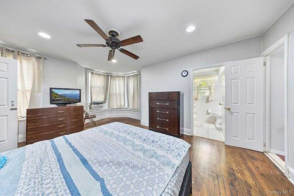 53 Brookside Avenue, Nyack, NY 10960 - Photo 27 of 44