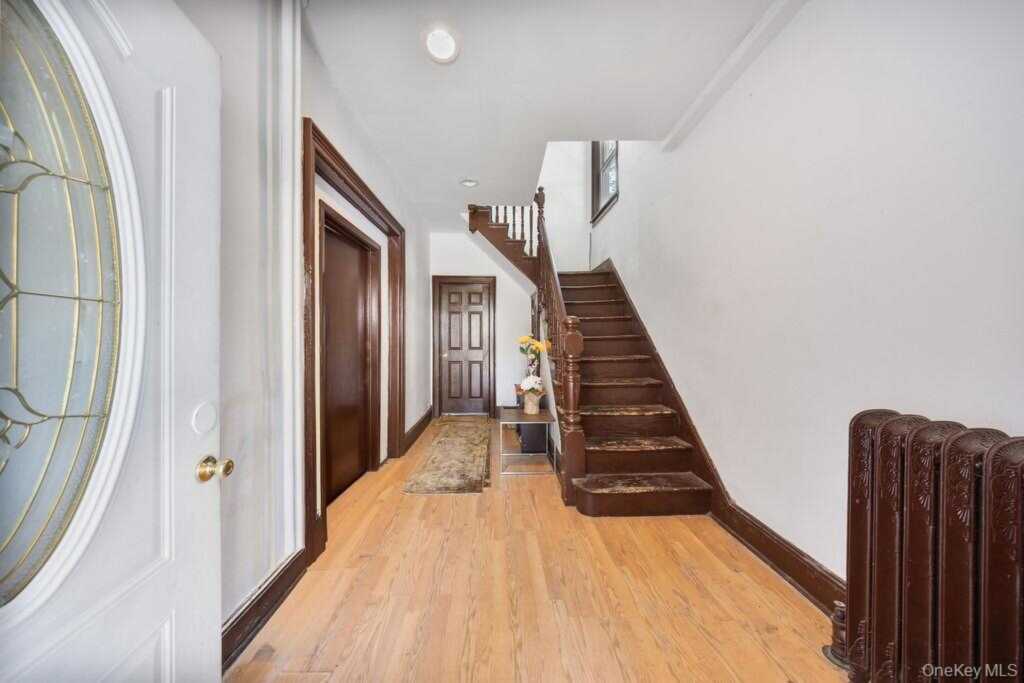 53 Brookside Avenue, Nyack, NY 10960 - Photo 4 of 44