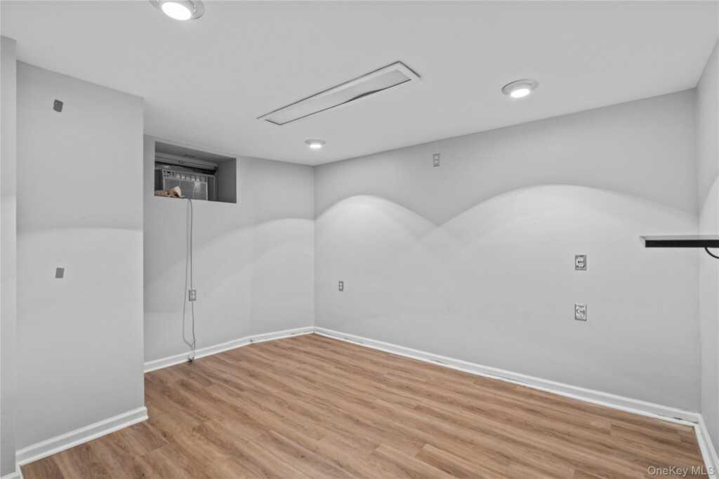 20 Lincoln Street, New Rochelle, NY 10801 - Photo 20 of 29