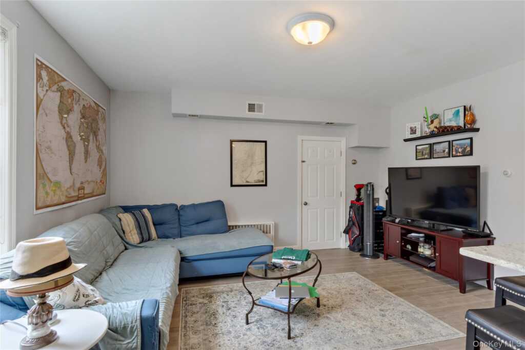 180 Madison Avenue, Rye, NY 10573 - Photo 9 of 30
