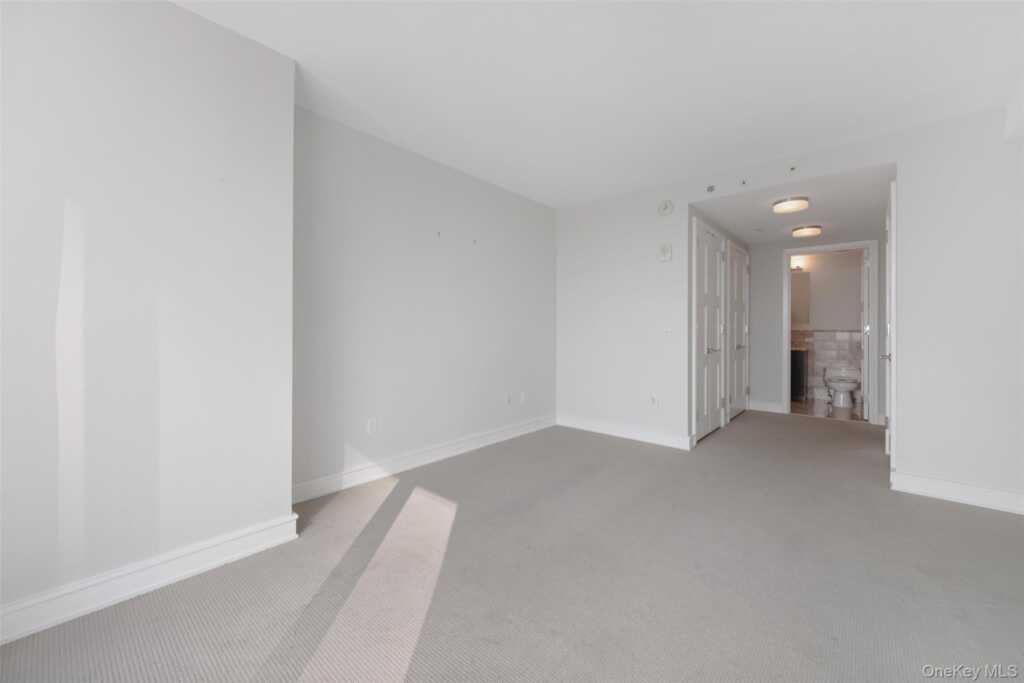5 Renaissance Square, Unit #25F, White Plains, NY 10601 - Photo 28 of 29
