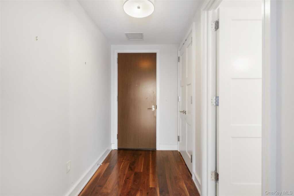 5 Renaissance Square, Unit #25F, White Plains, NY 10601 - Photo 3 of 29