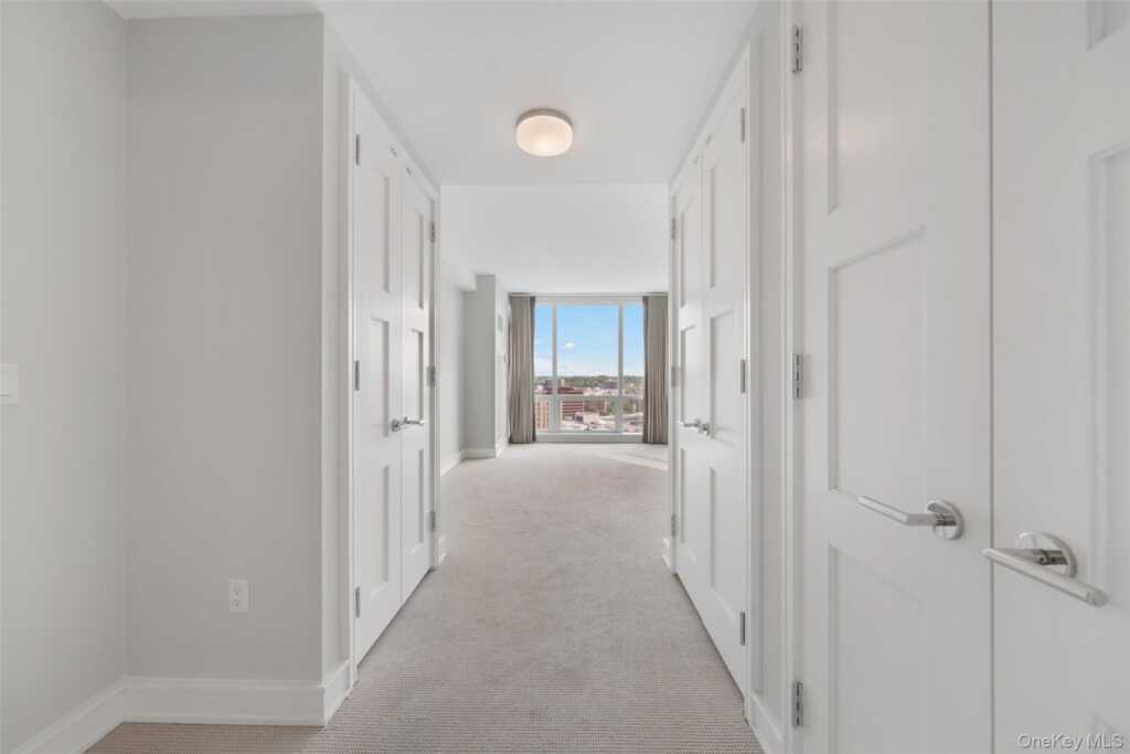 5 Renaissance Square, Unit #25F, White Plains, NY 10601 - Photo 5 of 29
