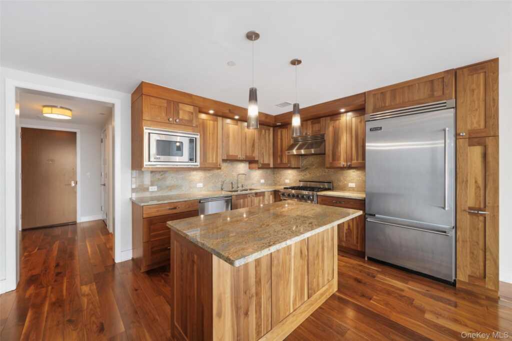5 Renaissance Square, Unit #25F, White Plains, NY 10601 - Photo 8 of 29