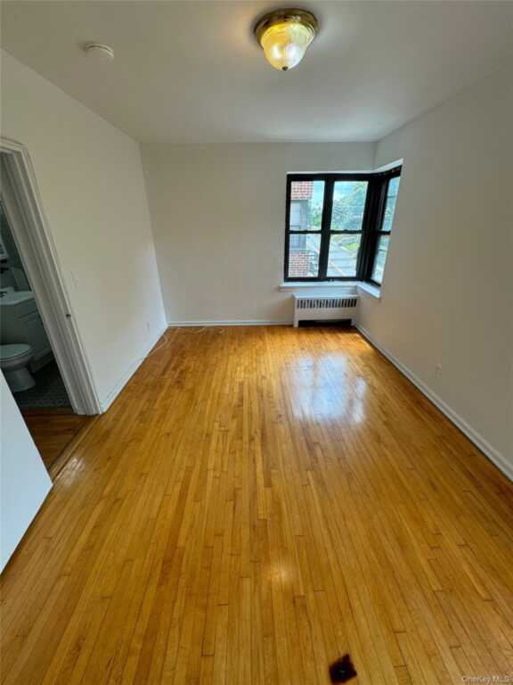 59 Old Mamaroneck Road, Unit #3E, White Plains, NY 10605 - Photo 7 of 9