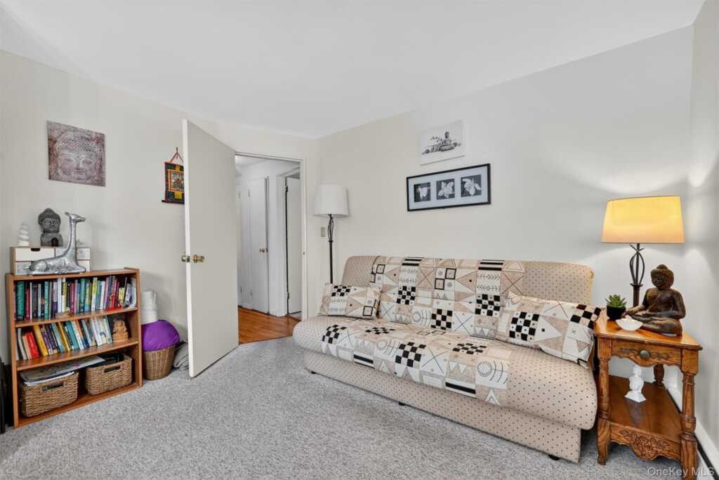 15 Bellows Lane, New City, NY 10956 - Photo 9 of 22
