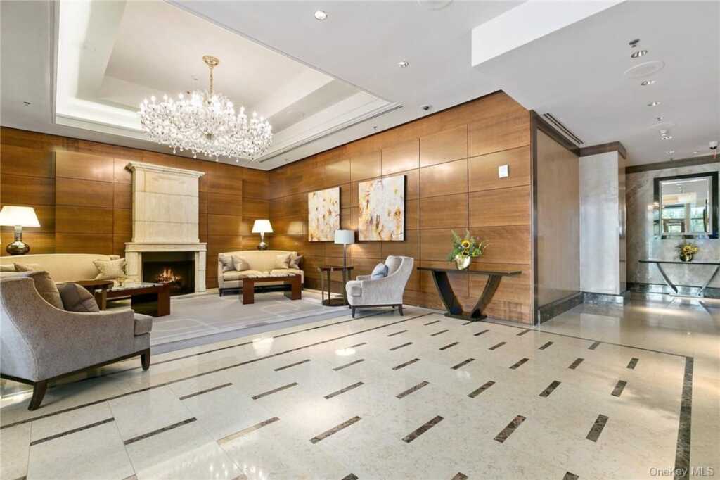 1 Renaissance Square, Unit #PH40C, White Plains, NY 10601 - Photo 13 of 14