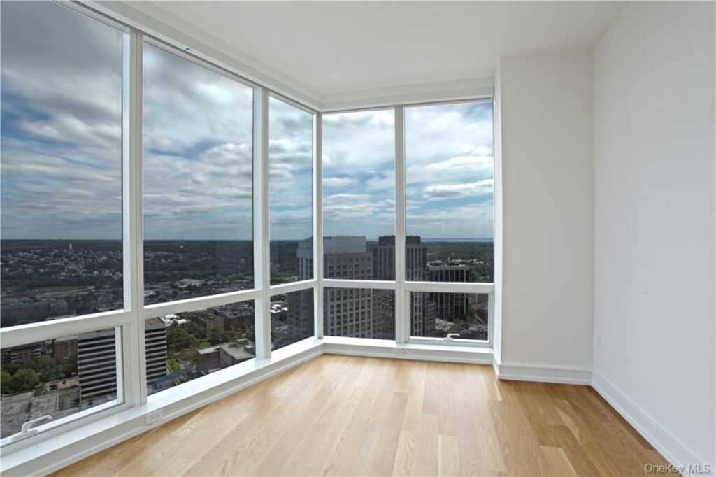 1 Renaissance Square, Unit #PH40C, White Plains, NY 10601 - Photo 9 of 14