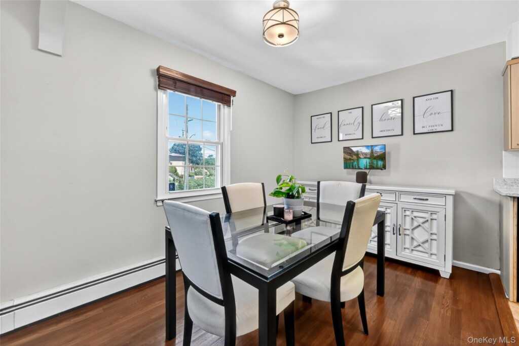 16 Round tree Circle Circle, Piermont, NY 10960 - Photo 11 of 25